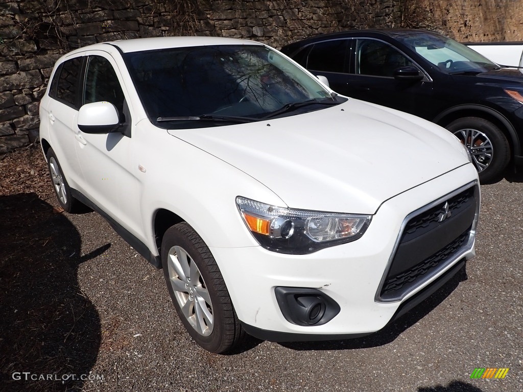 2015 Mitsubishi Outlander Sport ES AWC Exterior Photos