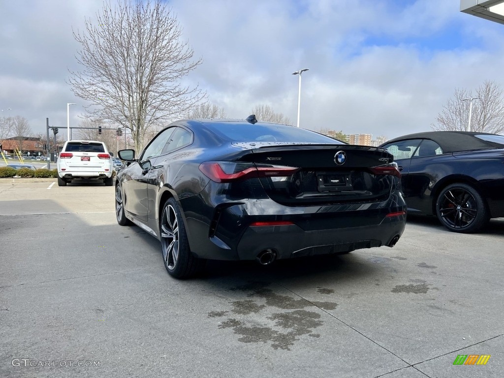 2023 4 Series M440i xDrive Coupe - Black Sapphire Metallic / Black photo #3