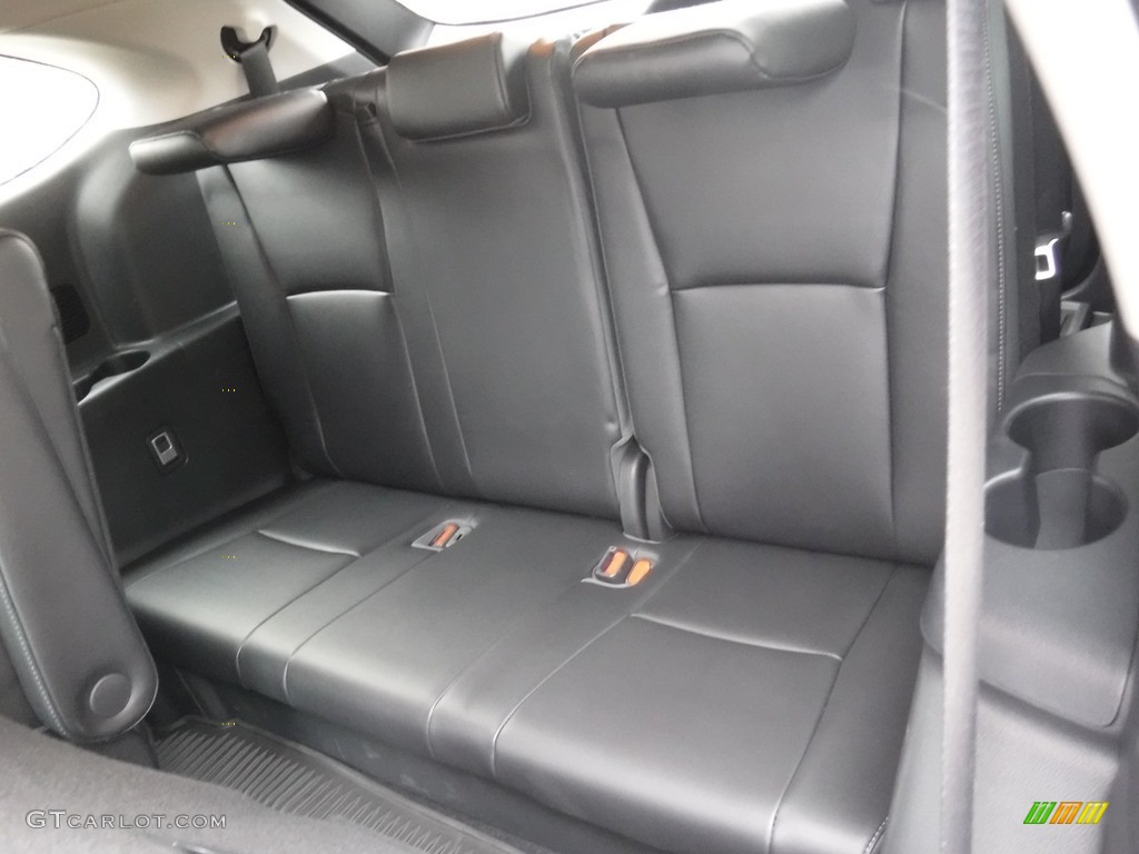 2022 Toyota Highlander Hybrid Limited AWD Rear Seat Photos