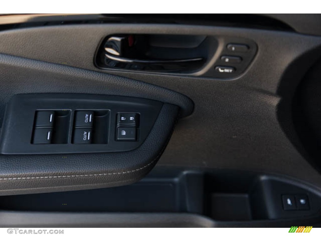 2022 Honda Passport Elite AWD Black Door Panel Photo #145862086