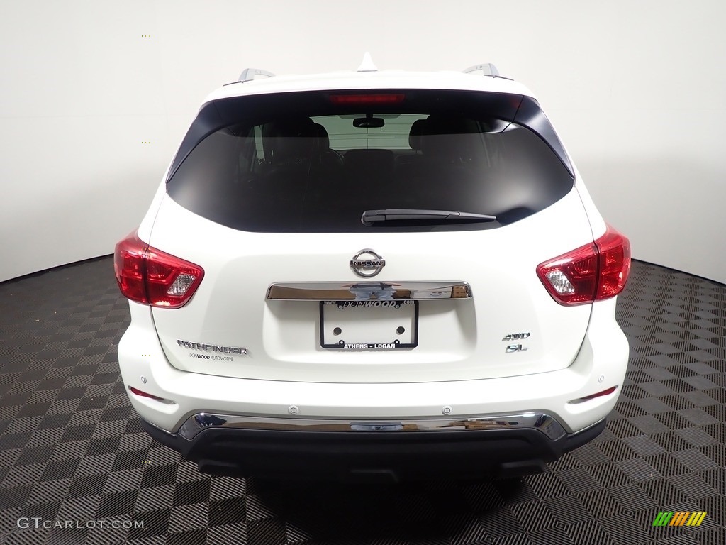 2020 Pathfinder SL 4x4 - Pearl White Tricoat / Charcoal photo #12