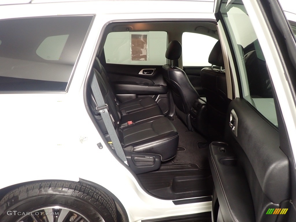 2020 Pathfinder SL 4x4 - Pearl White Tricoat / Charcoal photo #35