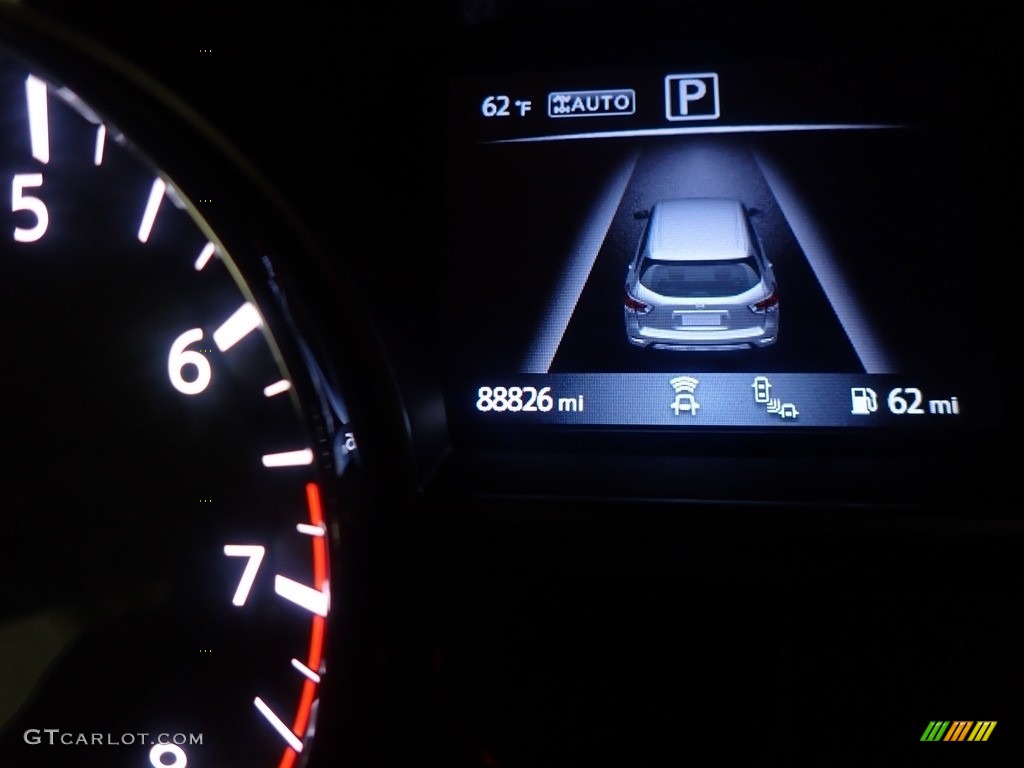 2020 Pathfinder SL 4x4 - Pearl White Tricoat / Charcoal photo #41