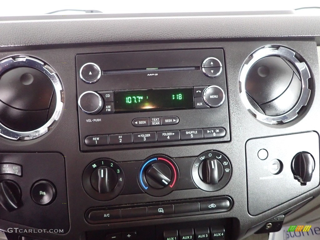 2009 Ford F350 Super Duty XLT SuperCab 4x4 Controls Photo #145865779