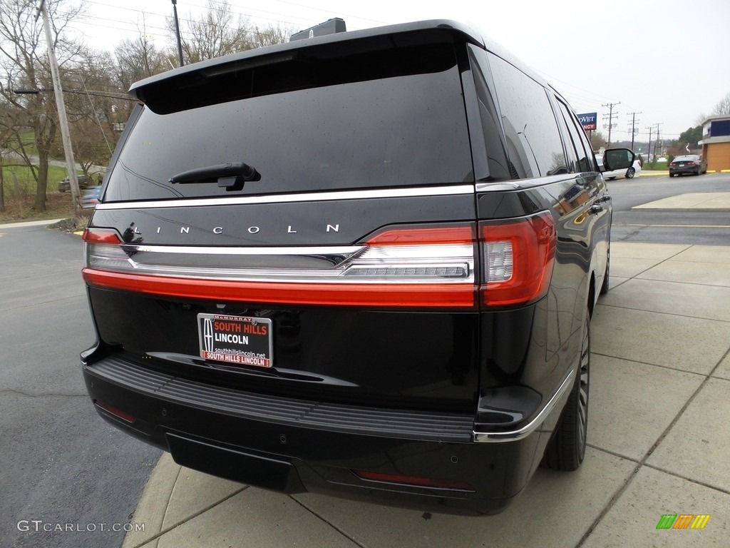 2020 Navigator L Reserve 4x4 - Infinite Black / Ebony photo #6