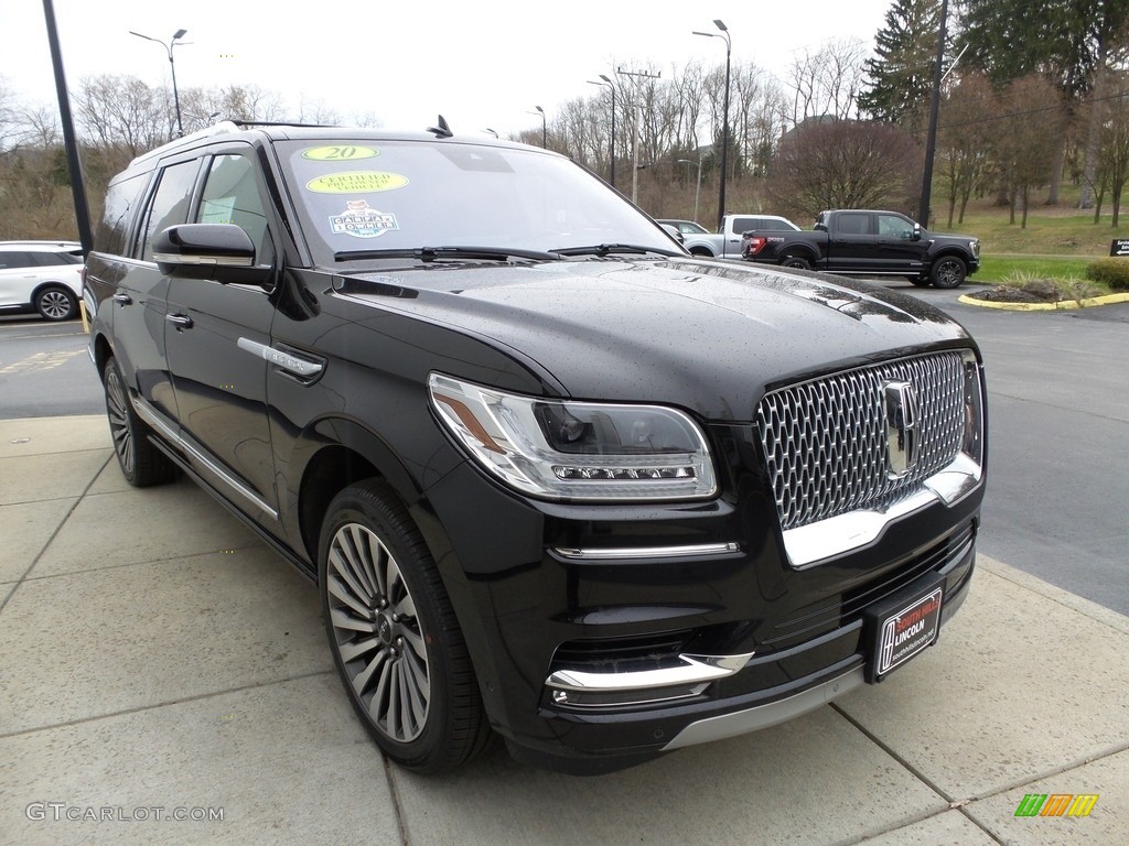 Infinite Black 2020 Lincoln Navigator L Reserve 4x4 Exterior Photo #145866286
