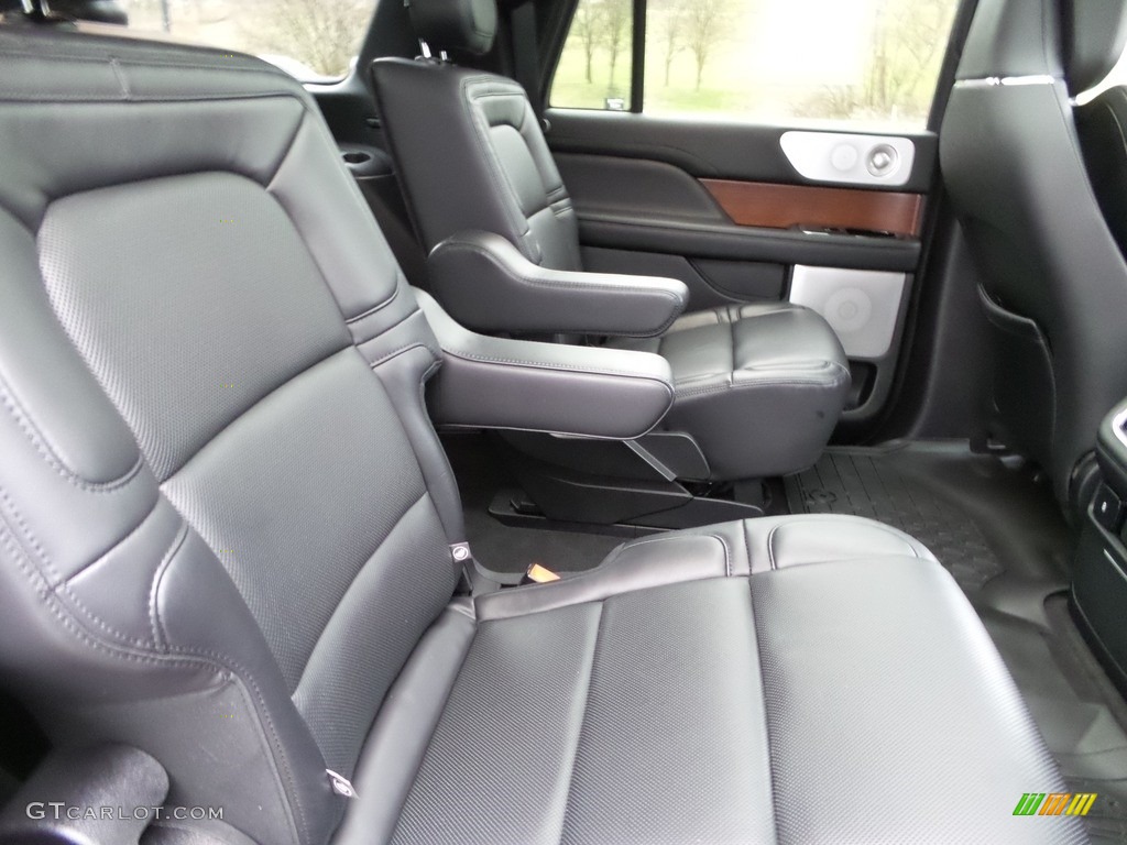 Ebony Interior 2020 Lincoln Navigator L Reserve 4x4 Photo #145866415