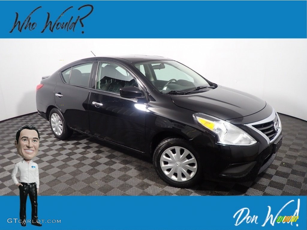 Super Black Nissan Versa