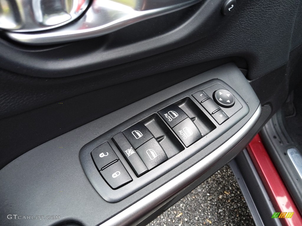 2019 Cherokee Limited - Velvet Red Pearl / Black photo #11