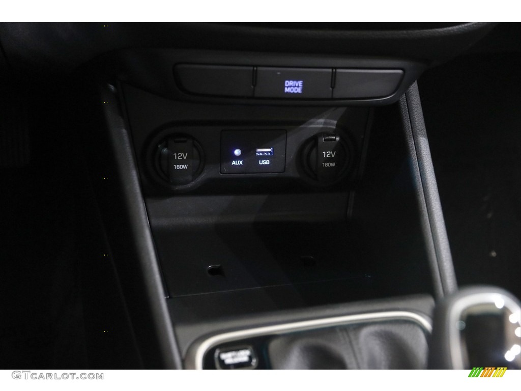 2018 Accent SE - Olympus Silver / Black photo #13
