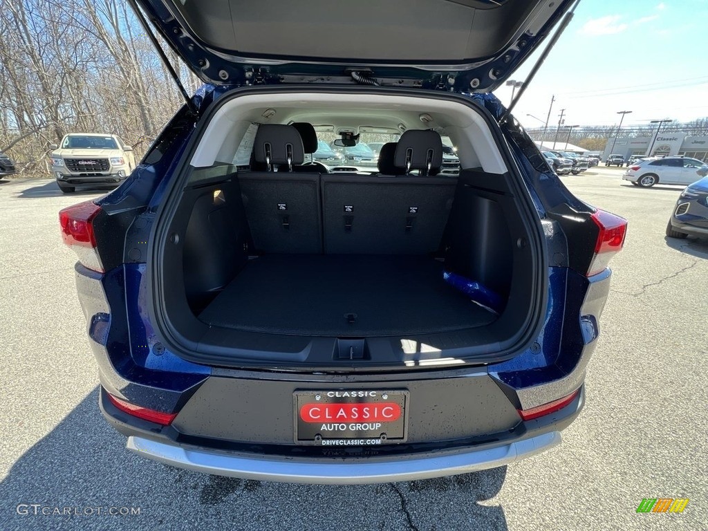 2023 Chevrolet TrailBlazer LT AWD Trunk Photo #145871578
