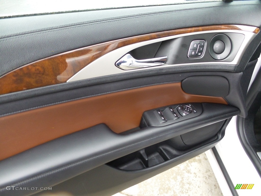 2020 Lincoln MKZ Reserve AWD Ebony/Terracotta Door Panel Photo #145871794