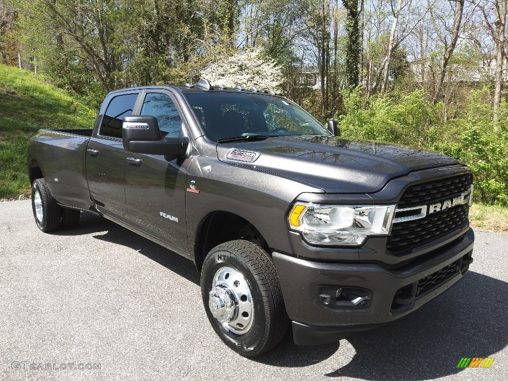 2023 3500 Big Horn Crew Cab 4x4 - Granite Crystal Metallic / Black photo #5