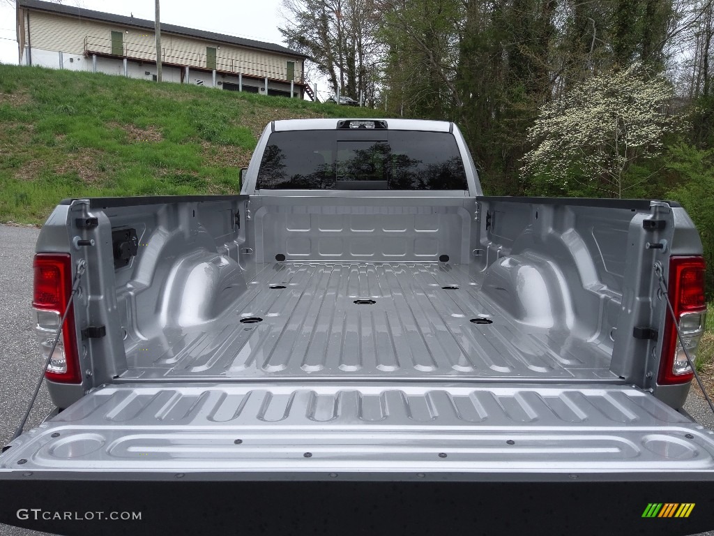2023 3500 Tradesman Crew Cab 4x4 - Billet Silver Metallic / Black photo #8