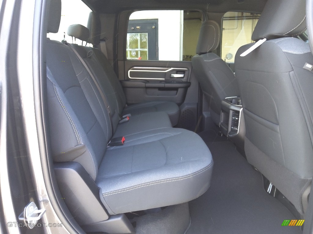2023 3500 Big Horn Crew Cab 4x4 - Granite Crystal Metallic / Black photo #17