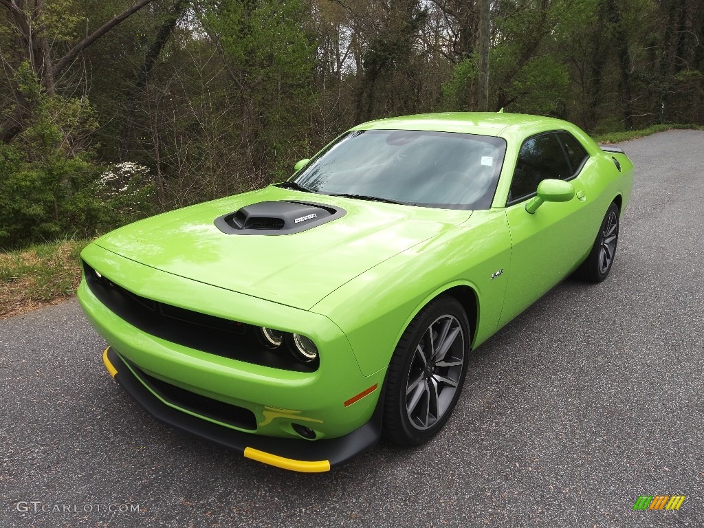 Sublime 2023 Dodge Challenger R/T Shaker Exterior Photo #145873307
