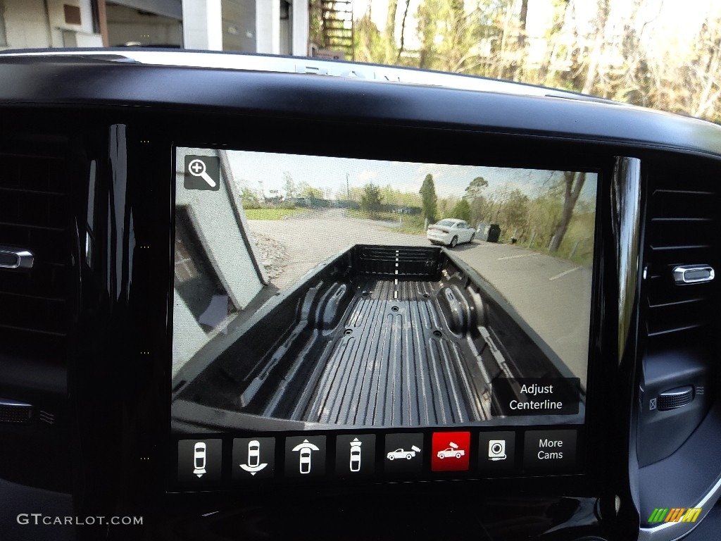 2023 3500 Big Horn Crew Cab 4x4 - Granite Crystal Metallic / Black photo #29