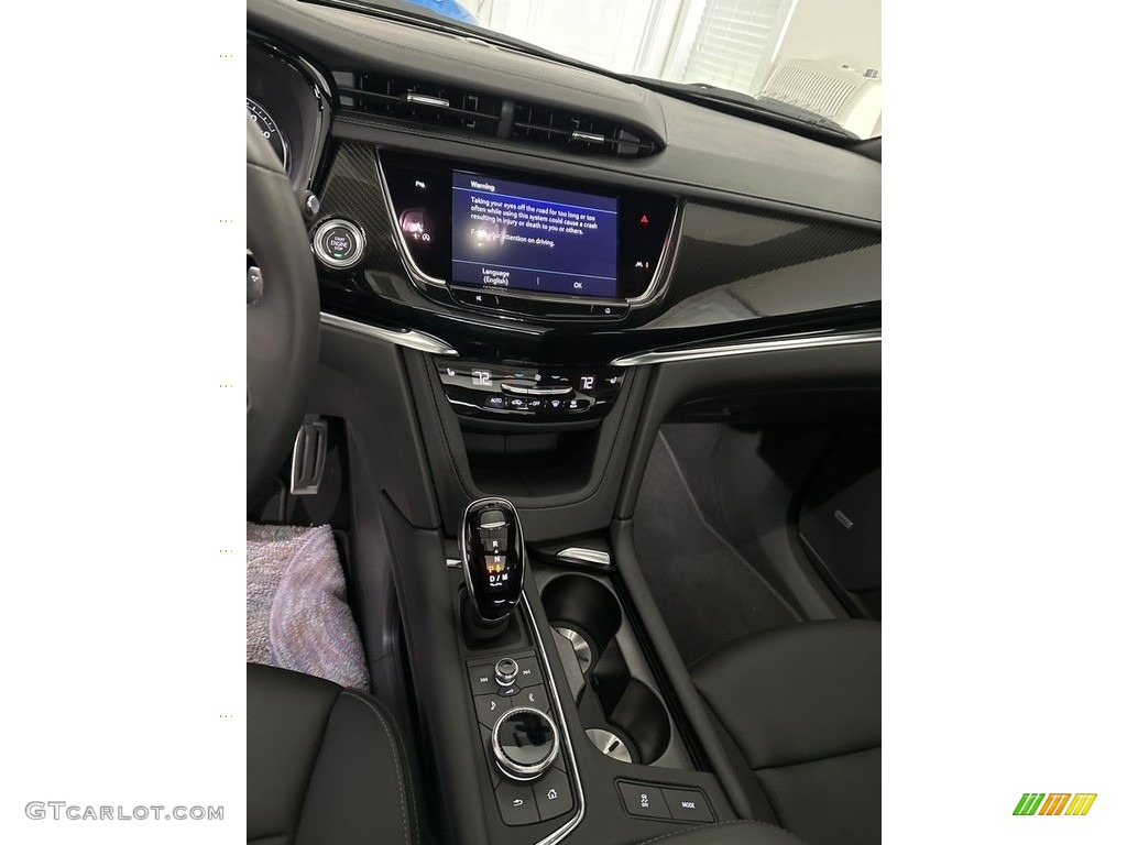 2022 Cadillac XT6 Sport AWD Controls Photo #145873514