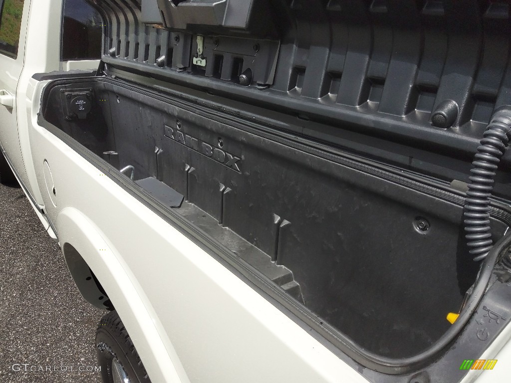 2023 2500 Limited Crew Cab 4x4 - Pearl White / Black photo #12