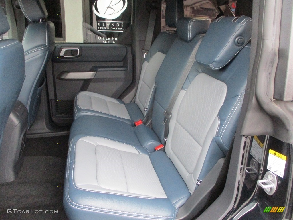 Space Gray/Navy Pier Interior 2022 Ford Bronco Outer Banks 4x4 4-Door Photo #145874735