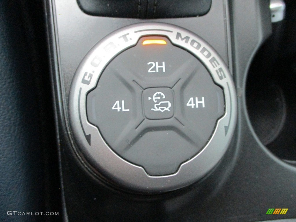 2022 Ford Bronco Outer Banks 4x4 4-Door Controls Photo #145874831