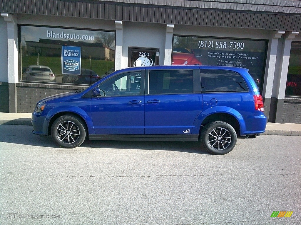 2019 Grand Caravan GT - Indigo Blue / Black photo #3