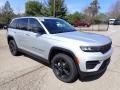 Silver Zynith - Grand Cherokee Altitude 4x4 Photo No. 7