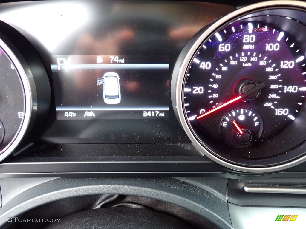 2023 Kia Carnival LX Gauges Photos