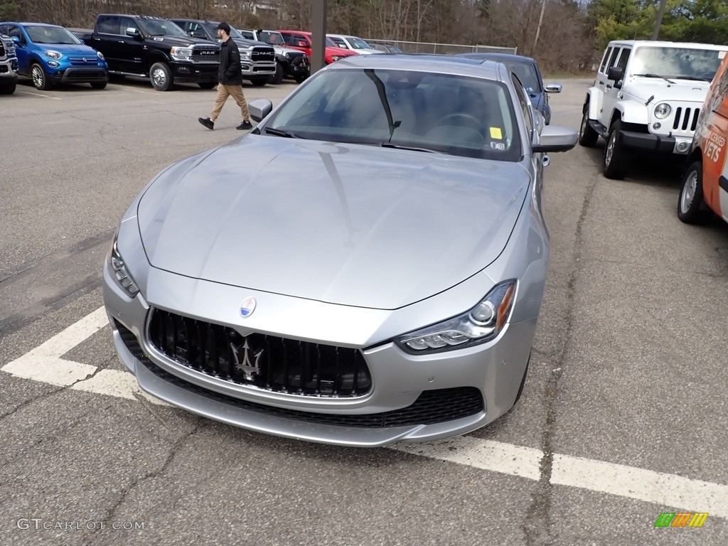 2017 Ghibli S Q4 - Grigio Metallo (Silver Metallic) / Nero photo #2
