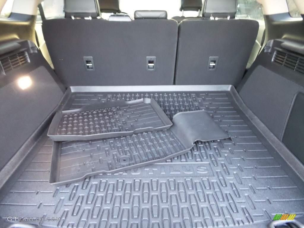 2022 Lincoln Nautilus Reserve AWD Trunk Photos