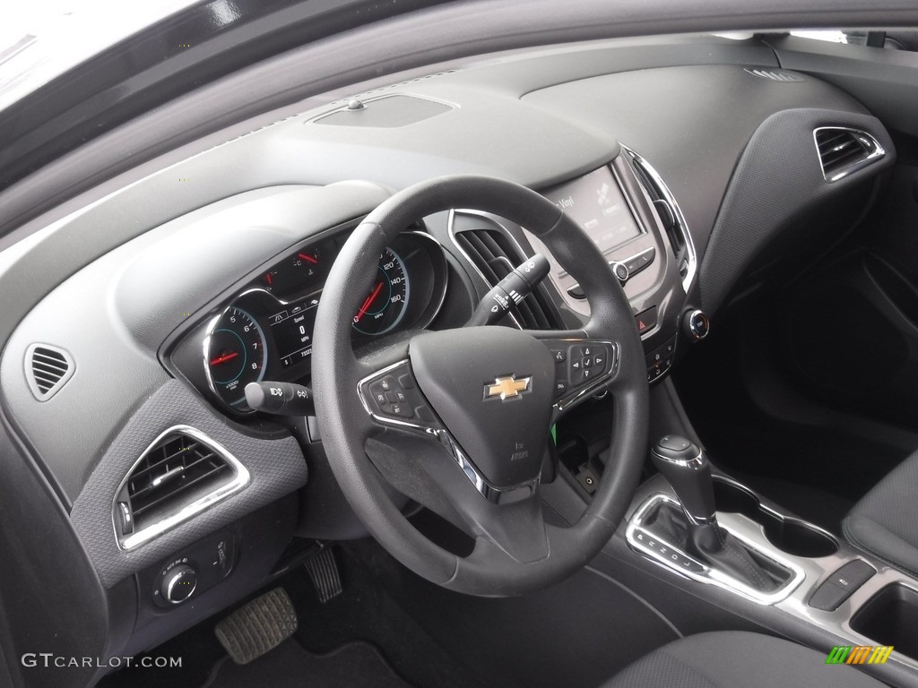 2018 Cruze LT - Graphite Metallic / Jet Black photo #10