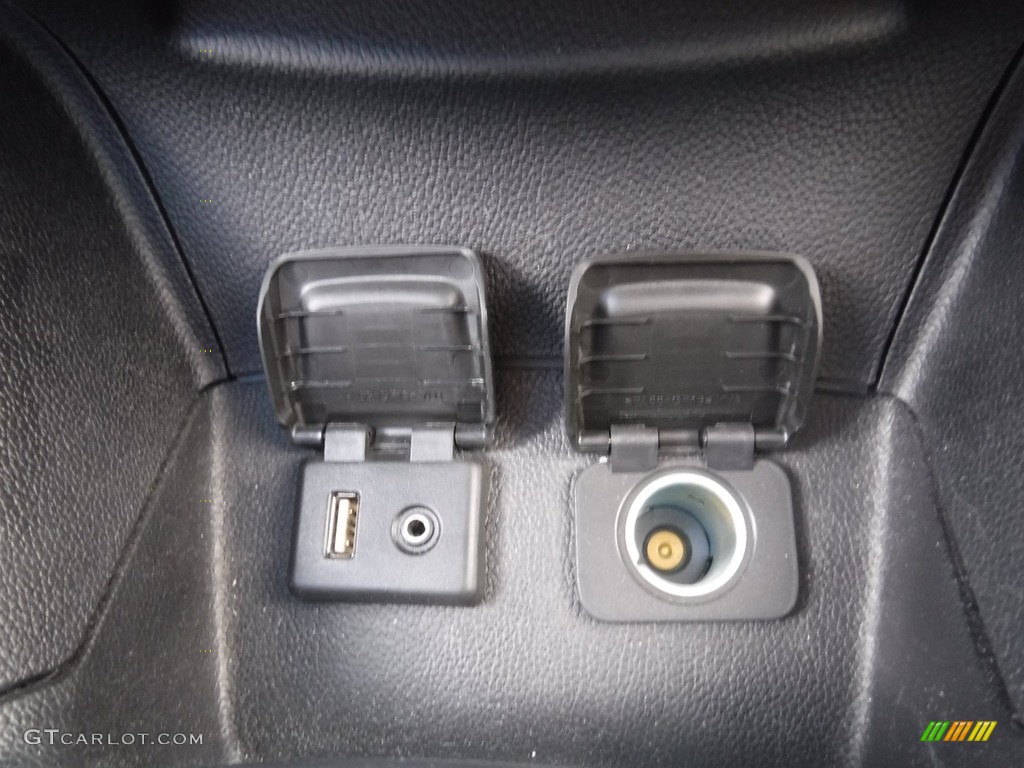 2018 Cruze LT - Graphite Metallic / Jet Black photo #15