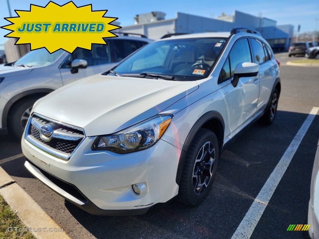 Crystal White Pearl Subaru XV Crosstrek