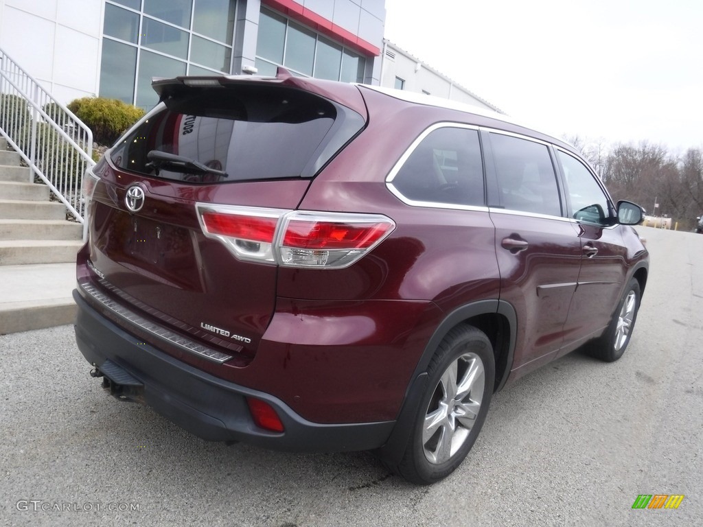 2015 Highlander Limited AWD - Ooh La La Rouge Mica / Almond photo #18