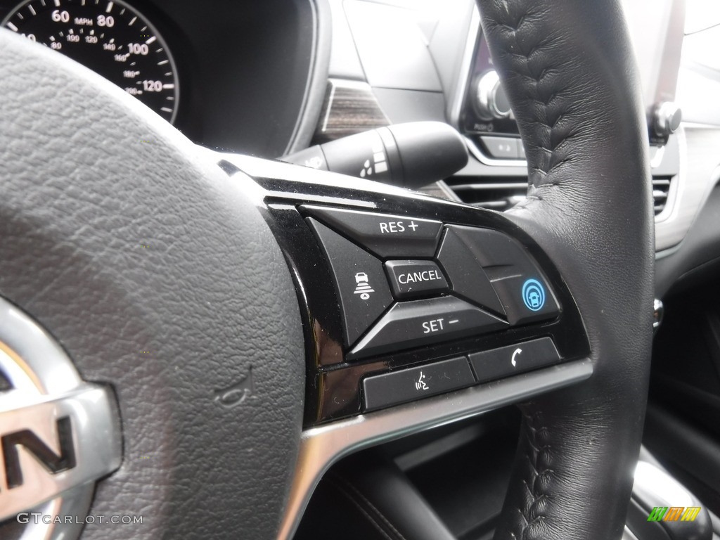 2019 Nissan Altima SL AWD Steering Wheel Photos