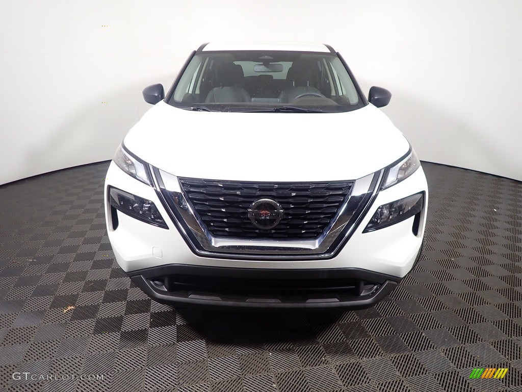 2021 Rogue S AWD - Glacier White / Charcoal photo #5