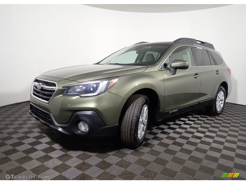 2019 Outback 2.5i Premium - Wilderness Green Metallic / Warm Ivory photo #7