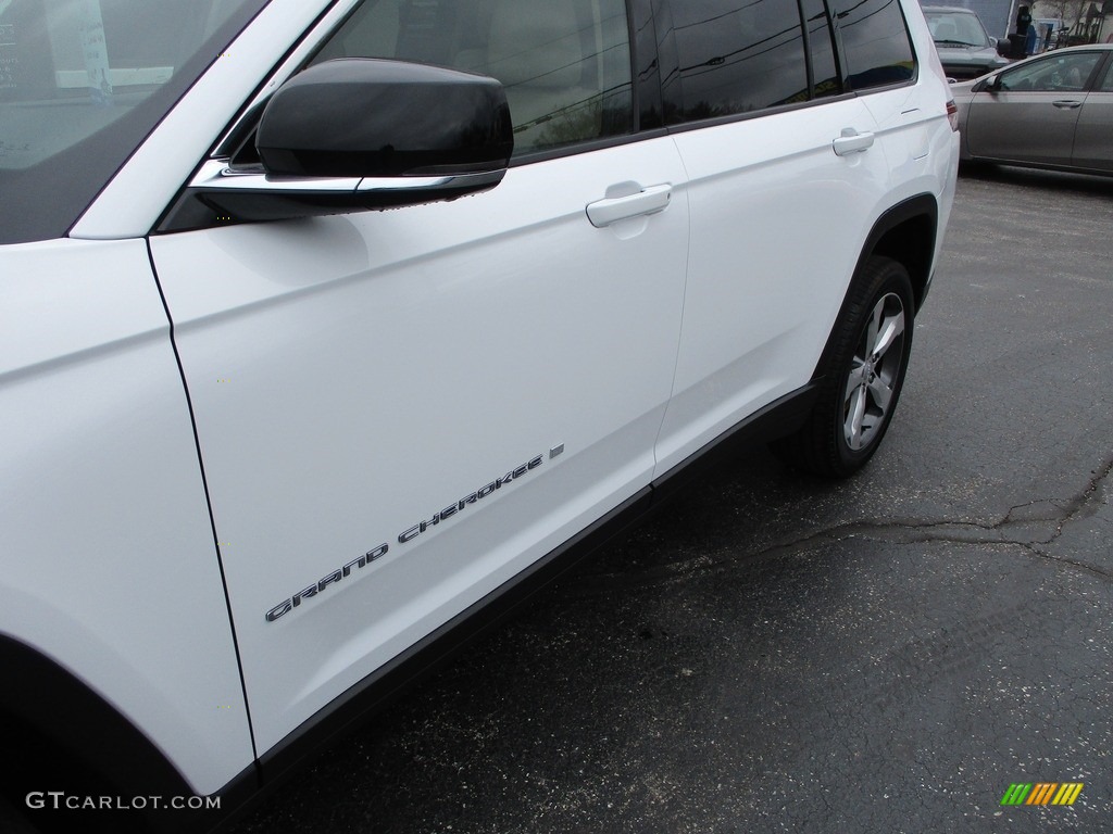 2021 Grand Cherokee L Limited 4x4 - Bright White / Global Black/Wicker Beige photo #32