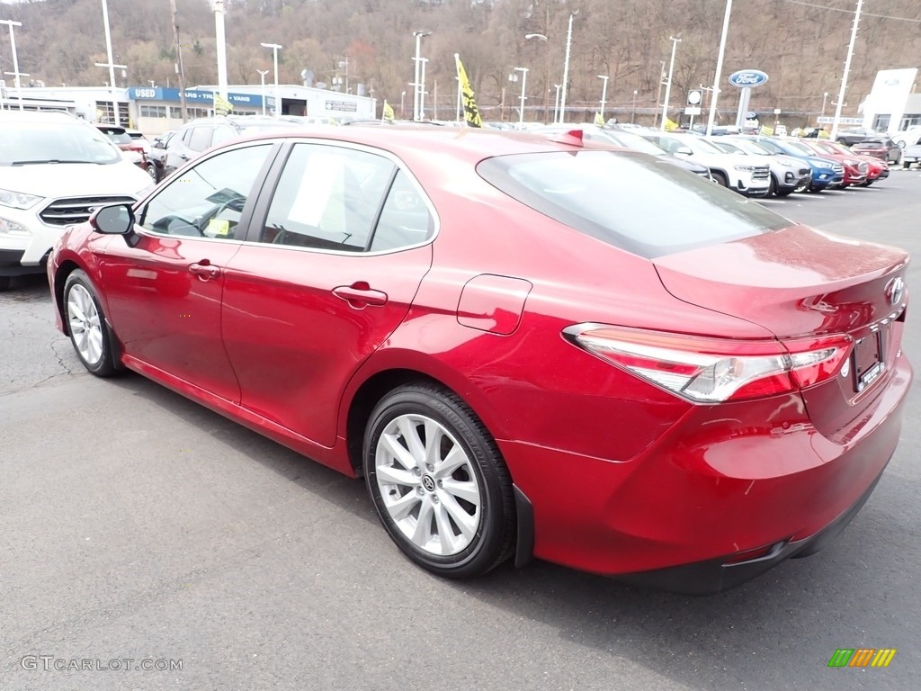 2020 Camry LE - Ruby Flare Pearl / Black photo #6