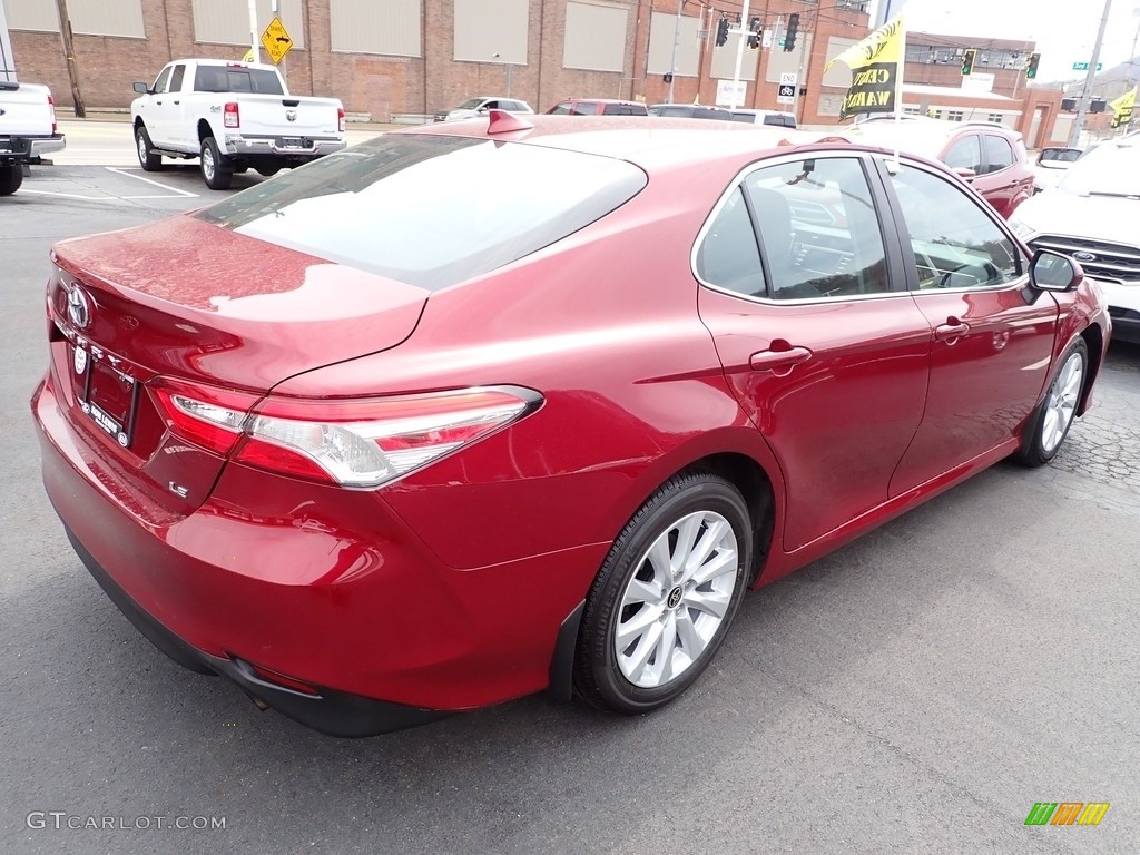 2020 Camry LE - Ruby Flare Pearl / Black photo #8