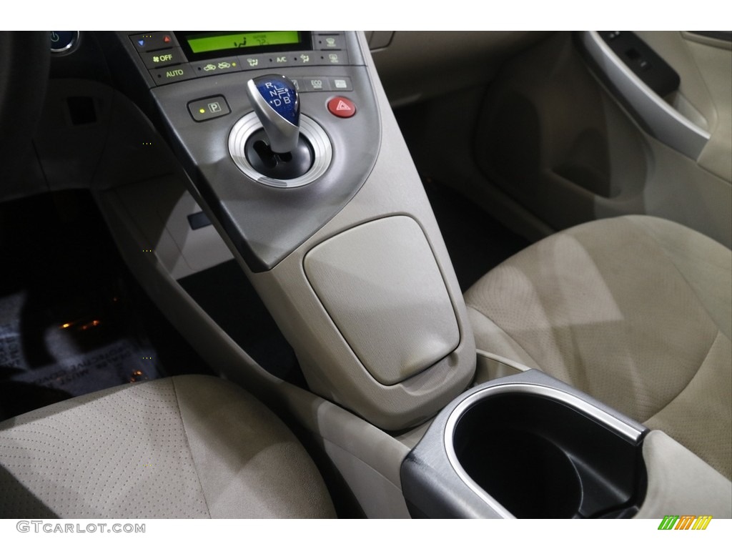 2015 Prius Three Hybrid - Sea Glass Pearl / Bisque photo #14