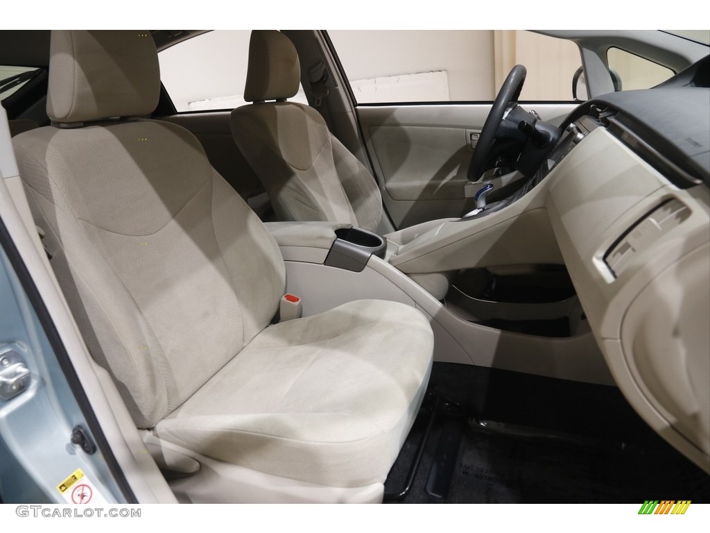 2015 Prius Three Hybrid - Sea Glass Pearl / Bisque photo #16