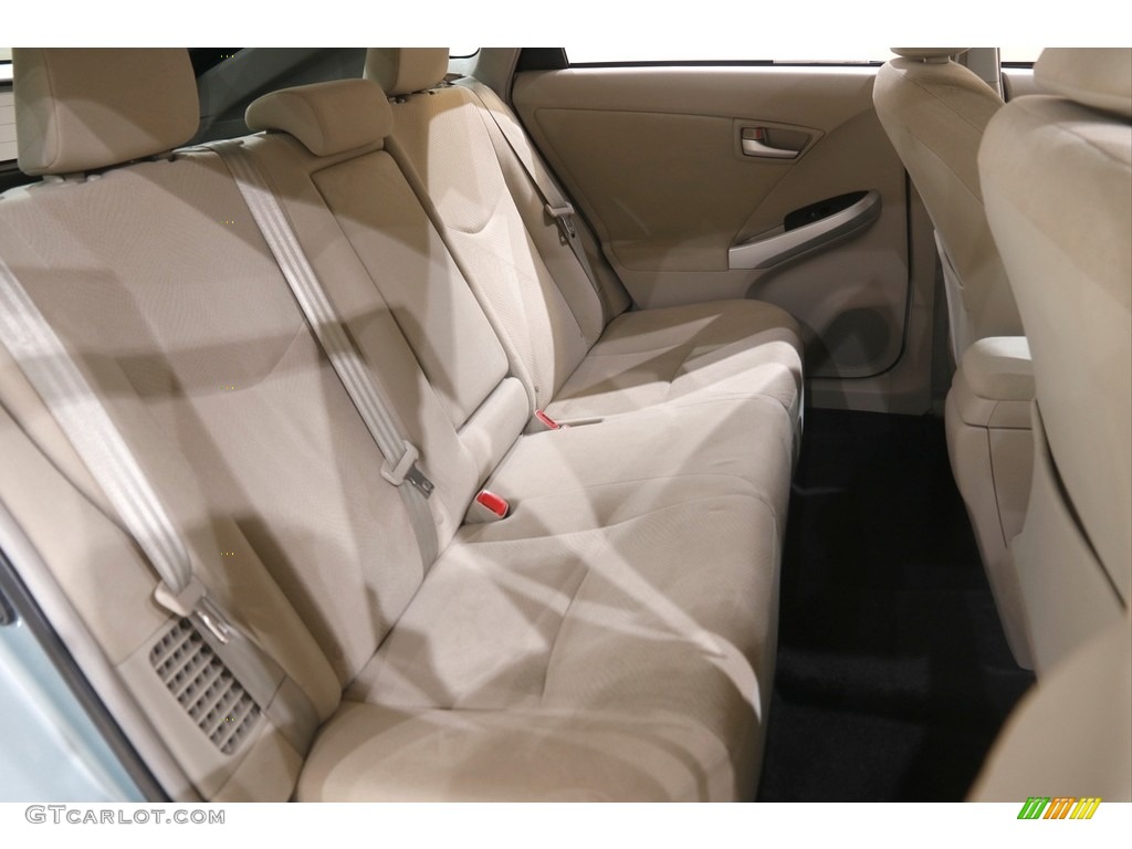 2015 Prius Three Hybrid - Sea Glass Pearl / Bisque photo #17