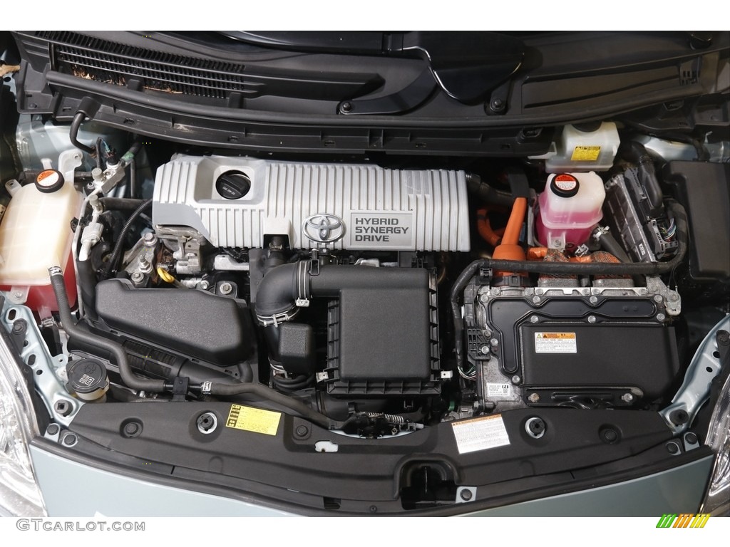 2015 Prius Three Hybrid - Sea Glass Pearl / Bisque photo #20