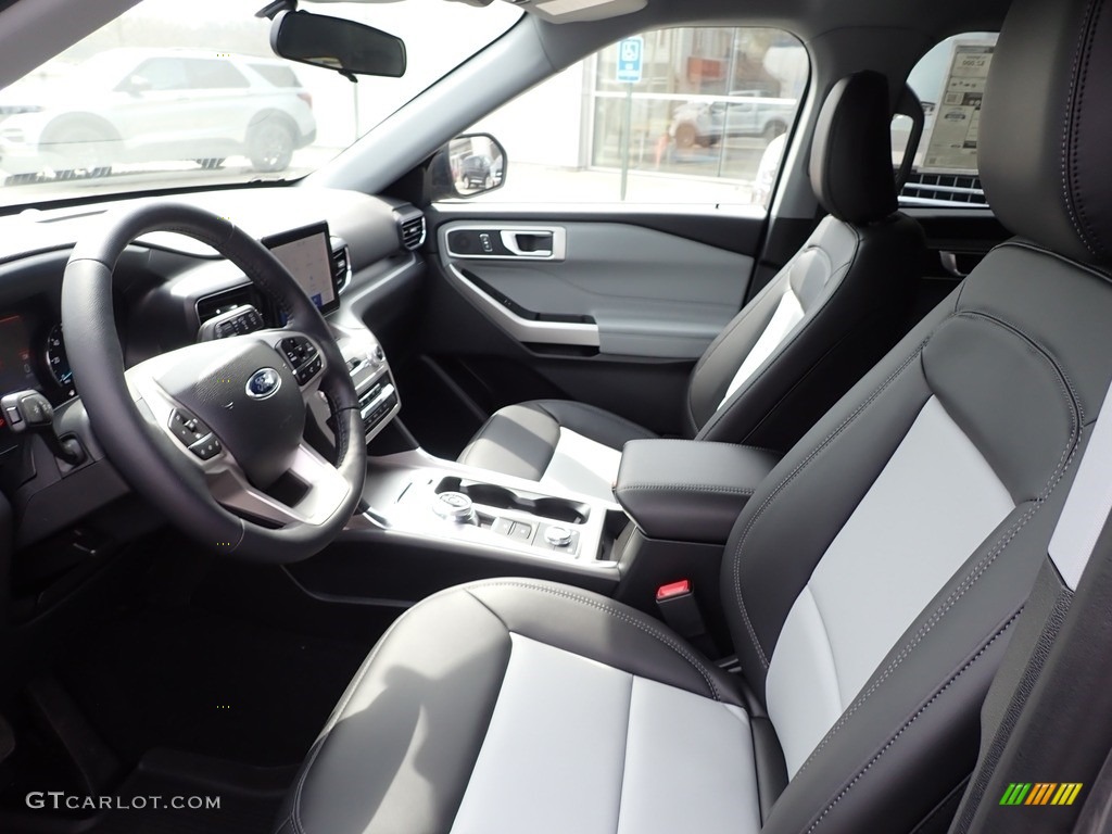 Ebony Interior 2023 Ford Explorer XLT 4WD Photo #145891071