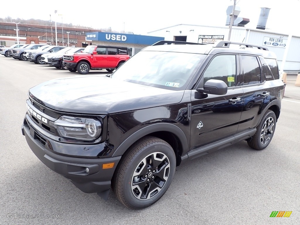 Shadow Black 2023 Ford Bronco Sport Outer Banks 4x4 Exterior Photo #145891242