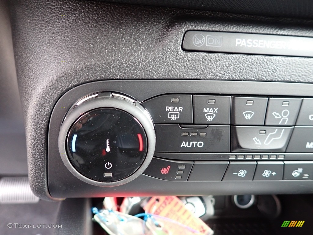 2023 Ford Bronco Sport Outer Banks 4x4 Controls Photo #145891608