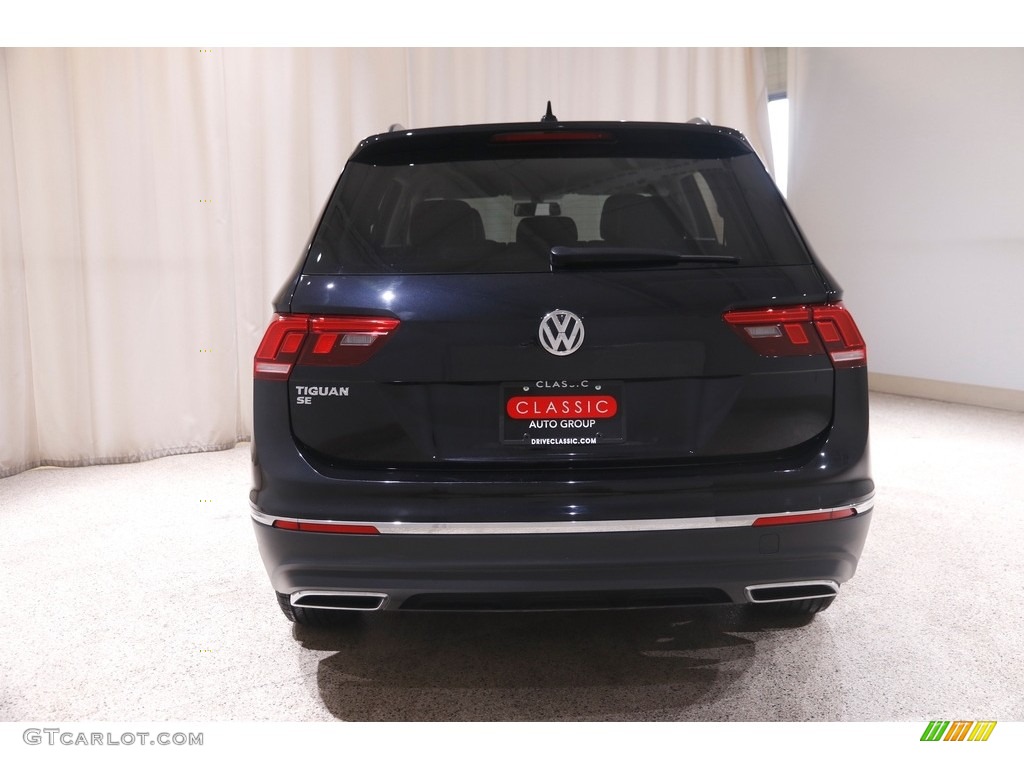 2021 Tiguan SE - Deep Black Pearl / Titan Black photo #19