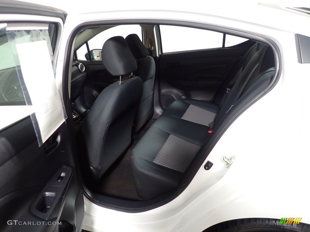 2020 Versa S - Fresh Powder White / Charcoal photo #32