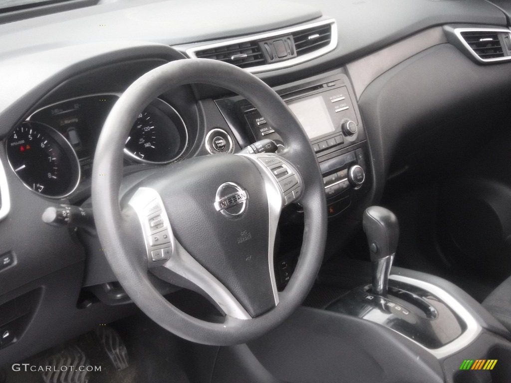 2015 Rogue SV AWD - Gun Metallic / Charcoal photo #7